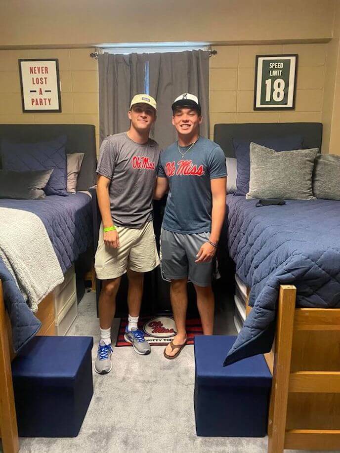 Match With Your Bud Dorm Room